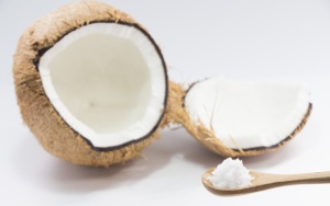 ココナッツ　栄養効果